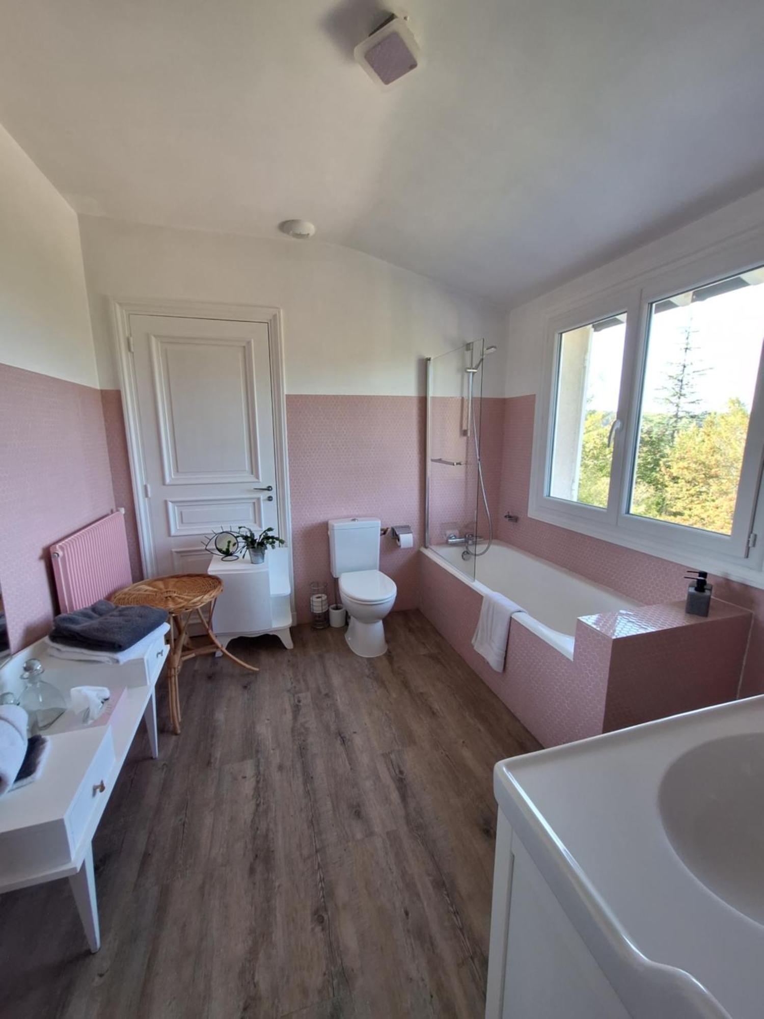 Chambres D'Hotes Le Relais Globe Trotteur Montaigu  Esterno foto