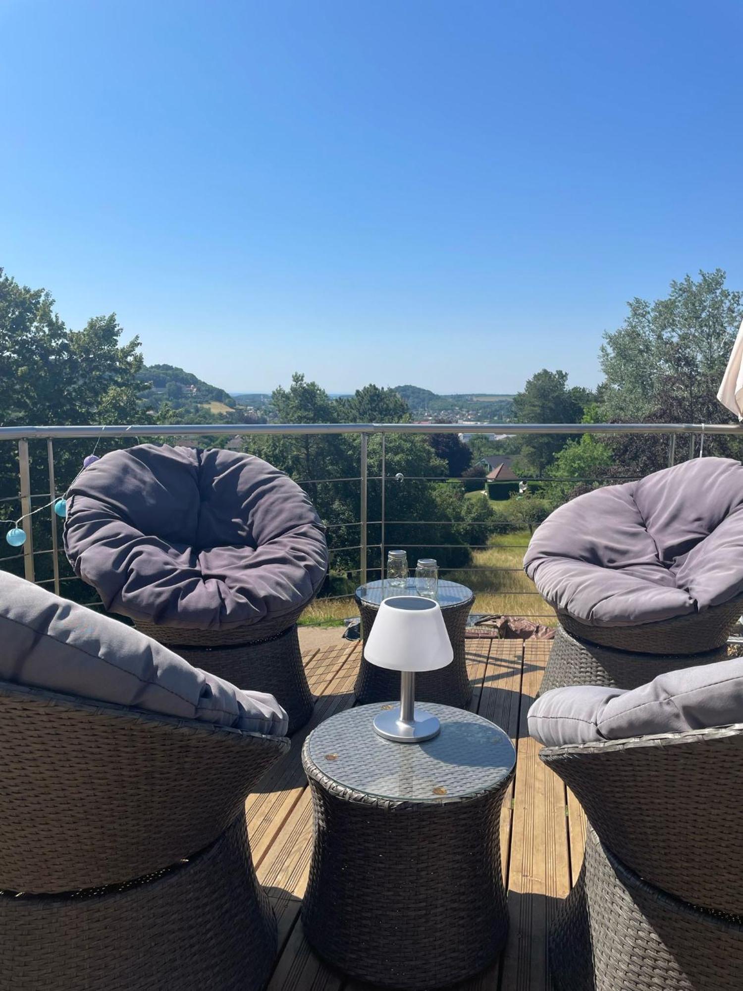 Chambres D'Hotes Le Relais Globe Trotteur Montaigu  Esterno foto